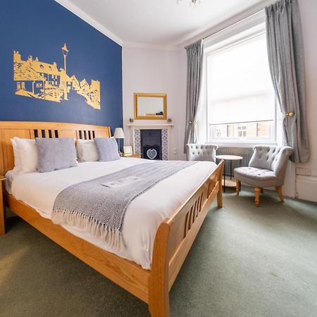 Number 7 Guest House Уитби Екстериор снимка