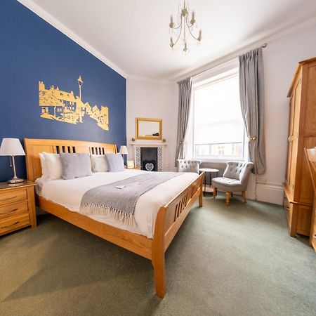 Number 7 Guest House Уитби Екстериор снимка